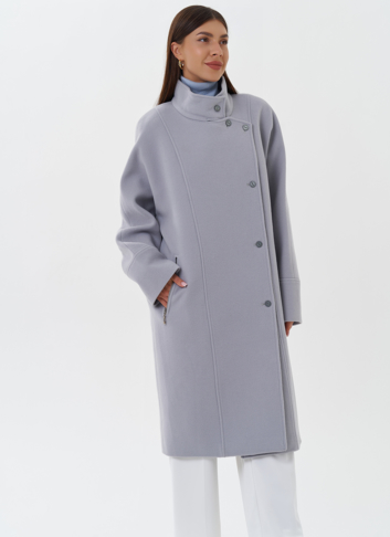 Женское пальто серого цвета