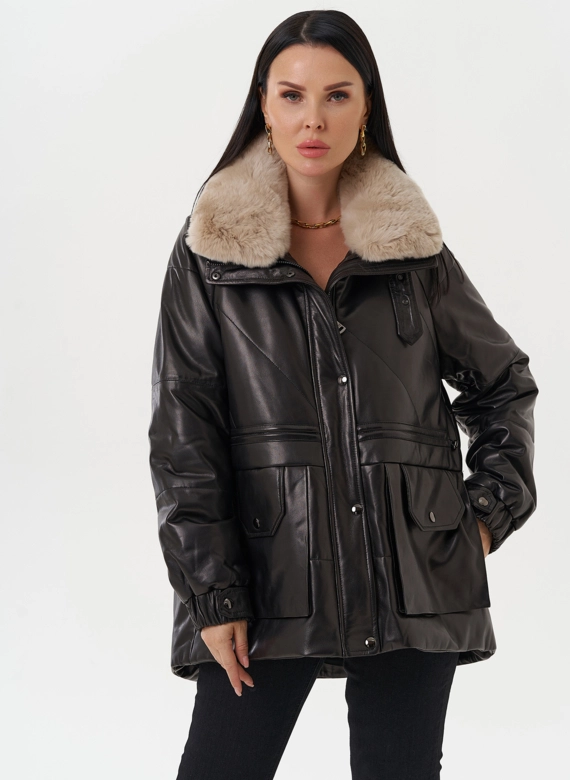Пуховик из натуральной кожи с отделкой из меха кролика