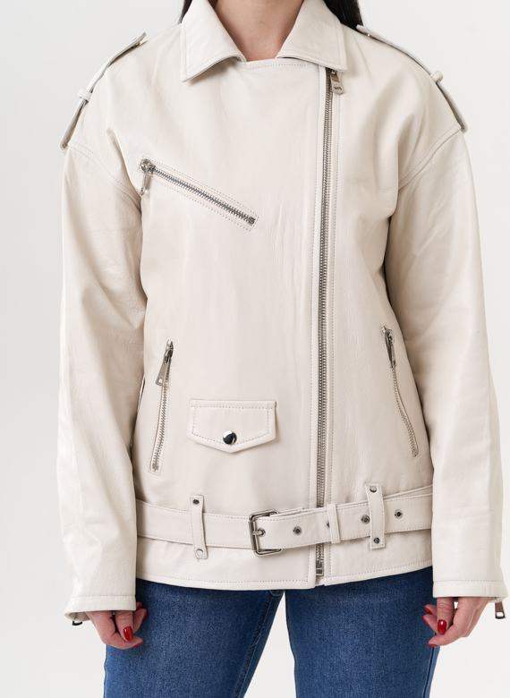 Светлая куртка "косуха" из натуральной кожи