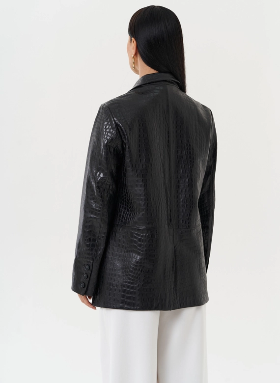 Жакет из натуральной кожи черного цвета